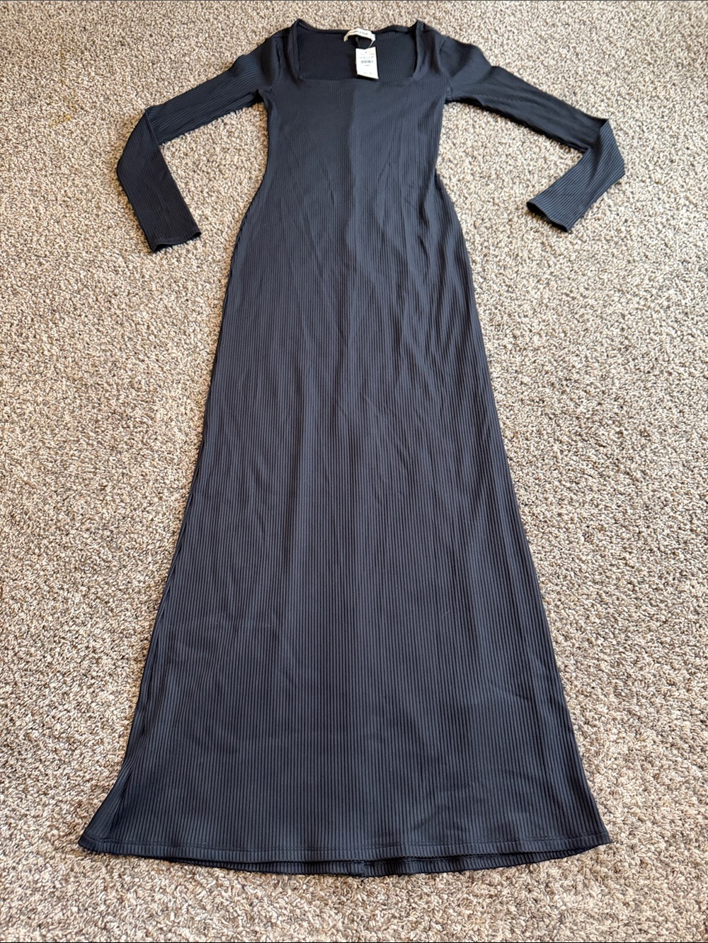 NWT Abercrombie & Fitch Ribbed Long Sleeve Maxi Dress - Black with Back Slit XS